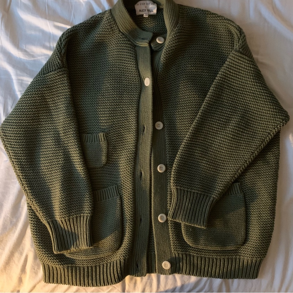 alex mill cup of jo reading sweater
